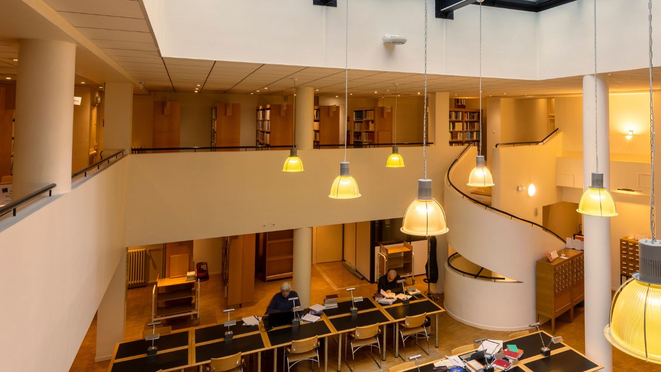 La biblioth&egrave;que de Vernon en vid&eacute;o